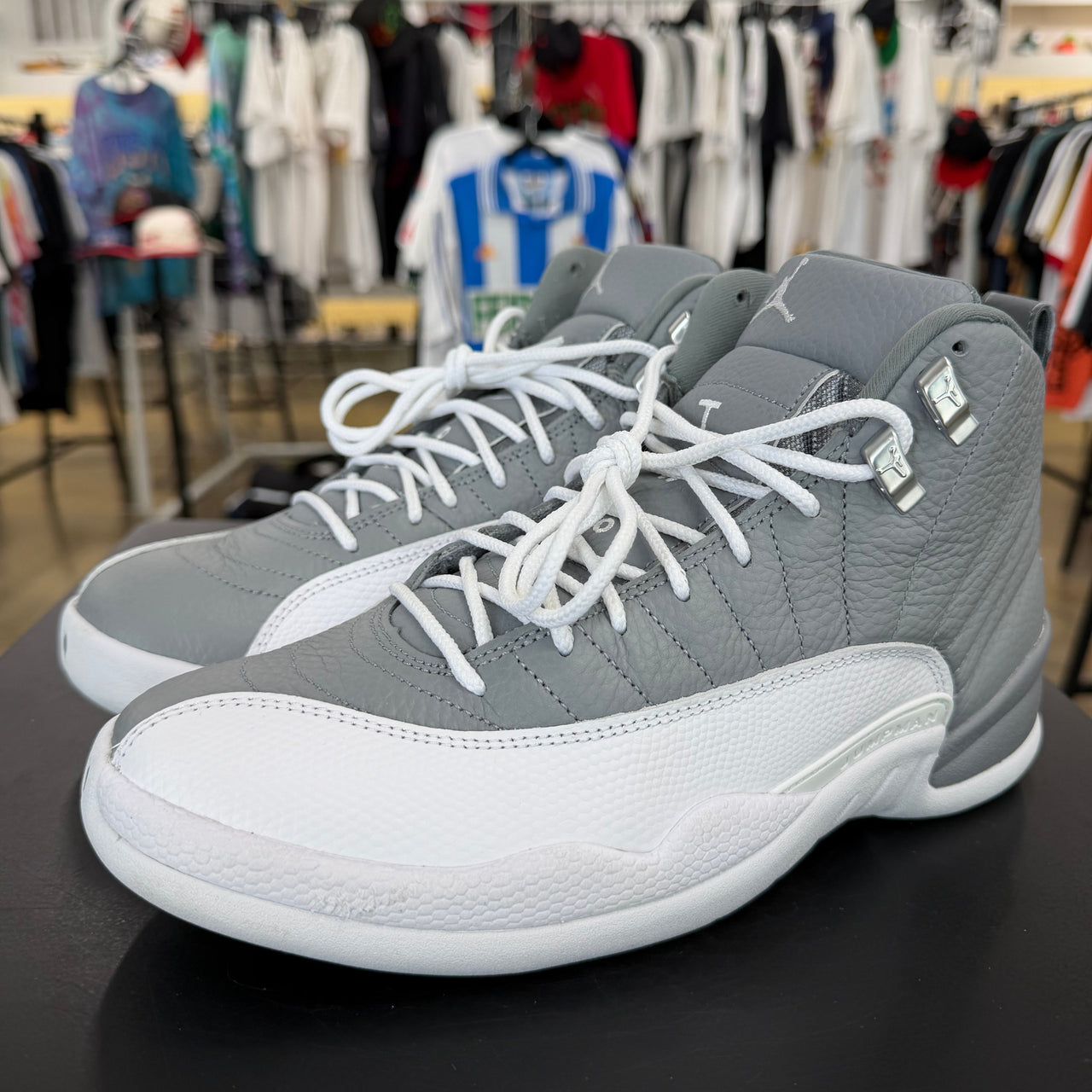 Jordan 12 Stealth (2022)