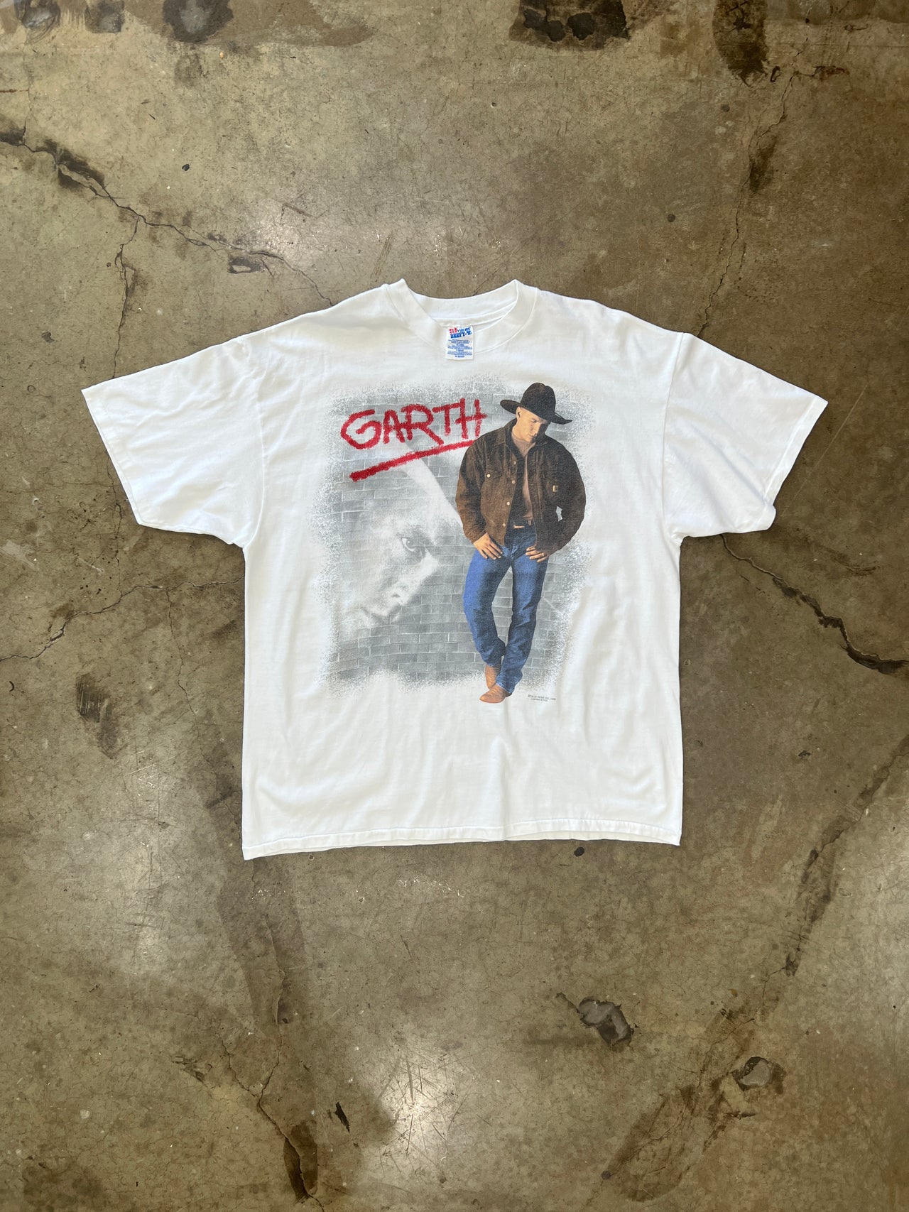 1996 Garth Brooks Graffiti Country Tee
