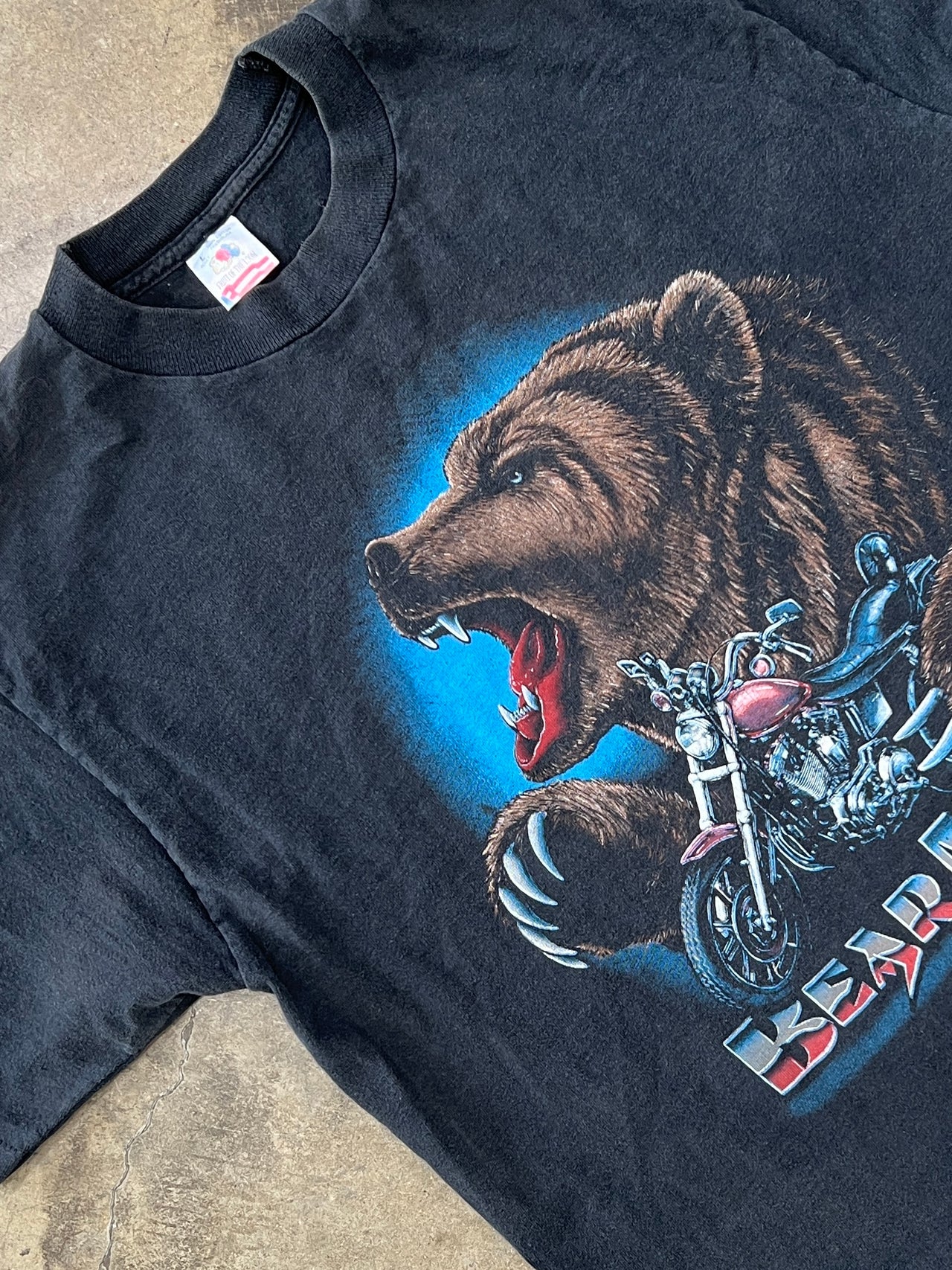 1995 Harley Davidson style Bear Metal Motorcycle Single Stitch Tee