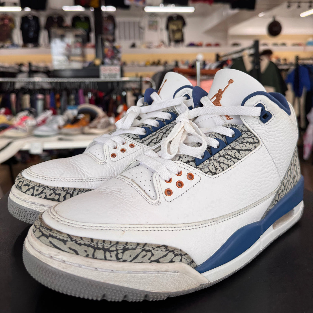 Air Jordan 3 Wizards (2023)