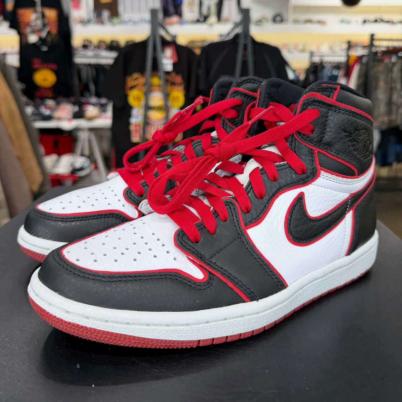 Air Jordan 1 Bloodline (2019)