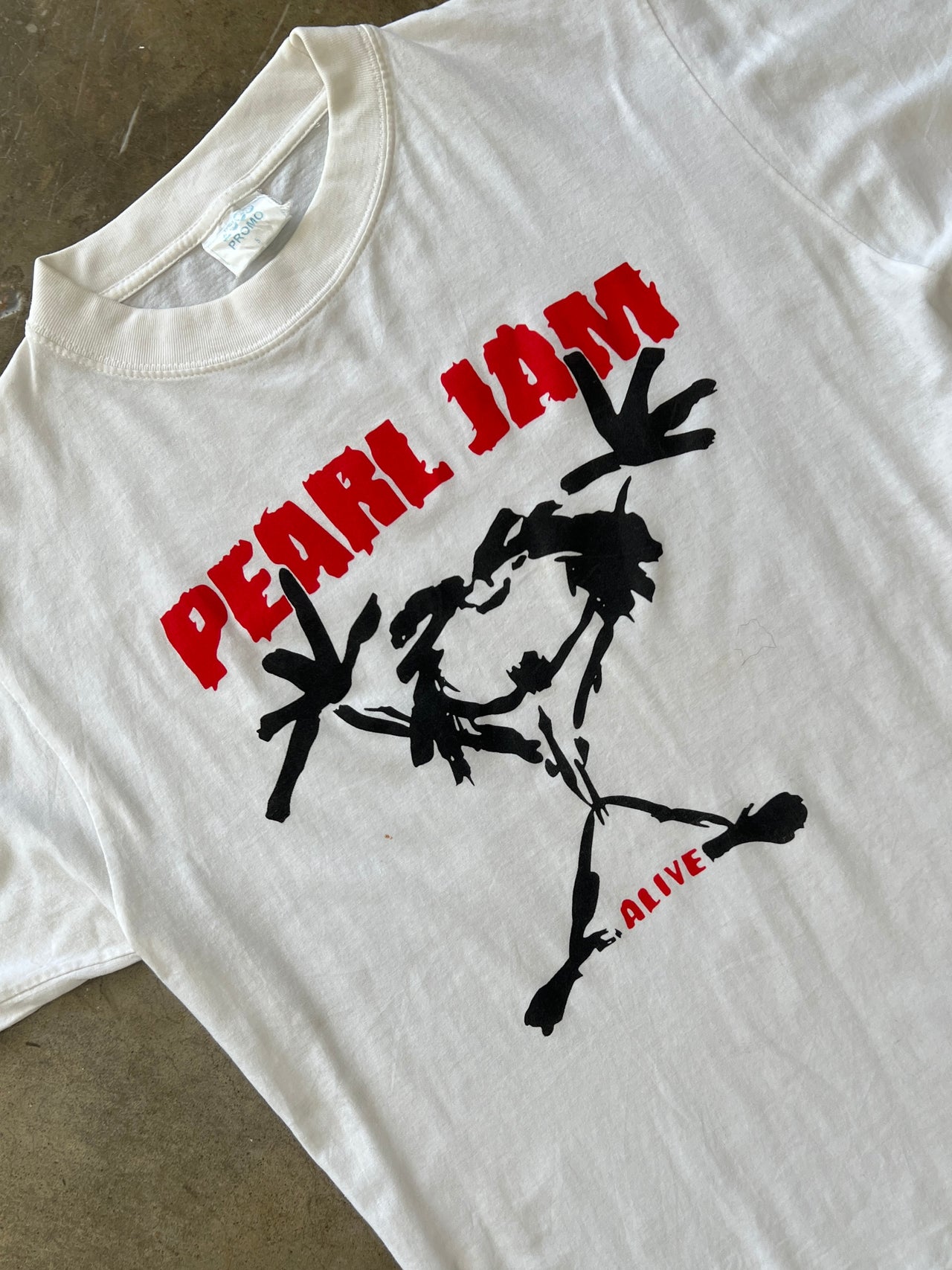 90s Pearl Jam Alive Promo Tee