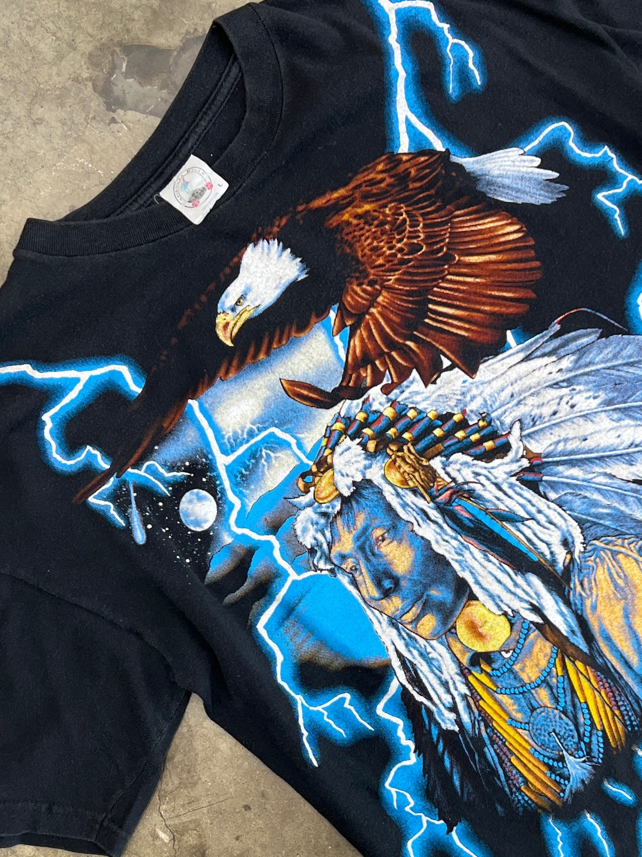 90s American Thunder USA Native American Eagle Thunder Tee