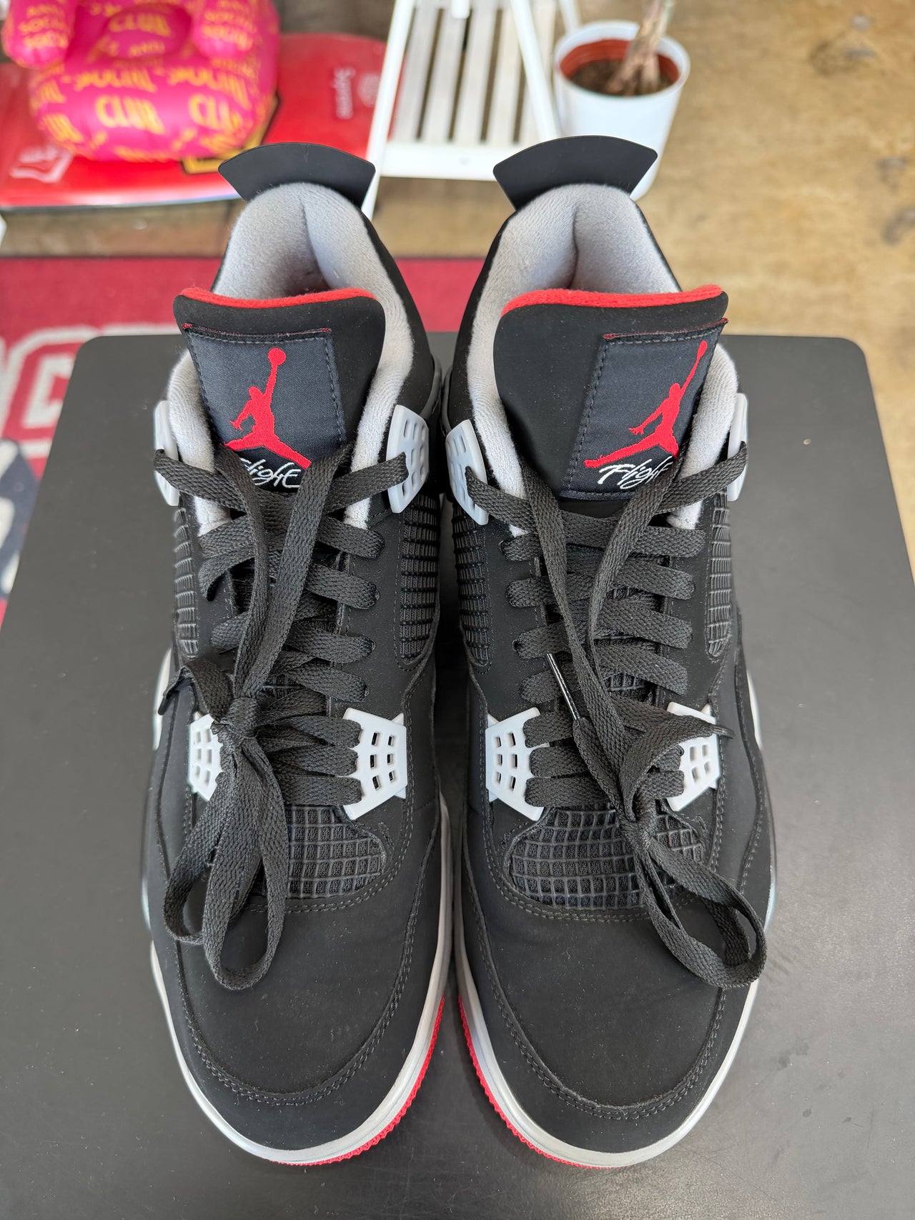 Air Jordan 4 Bred (2019)