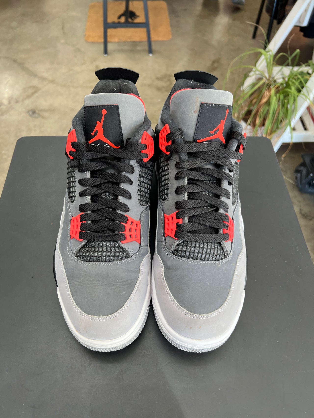 Air Jordan 4 Infrared (2022)