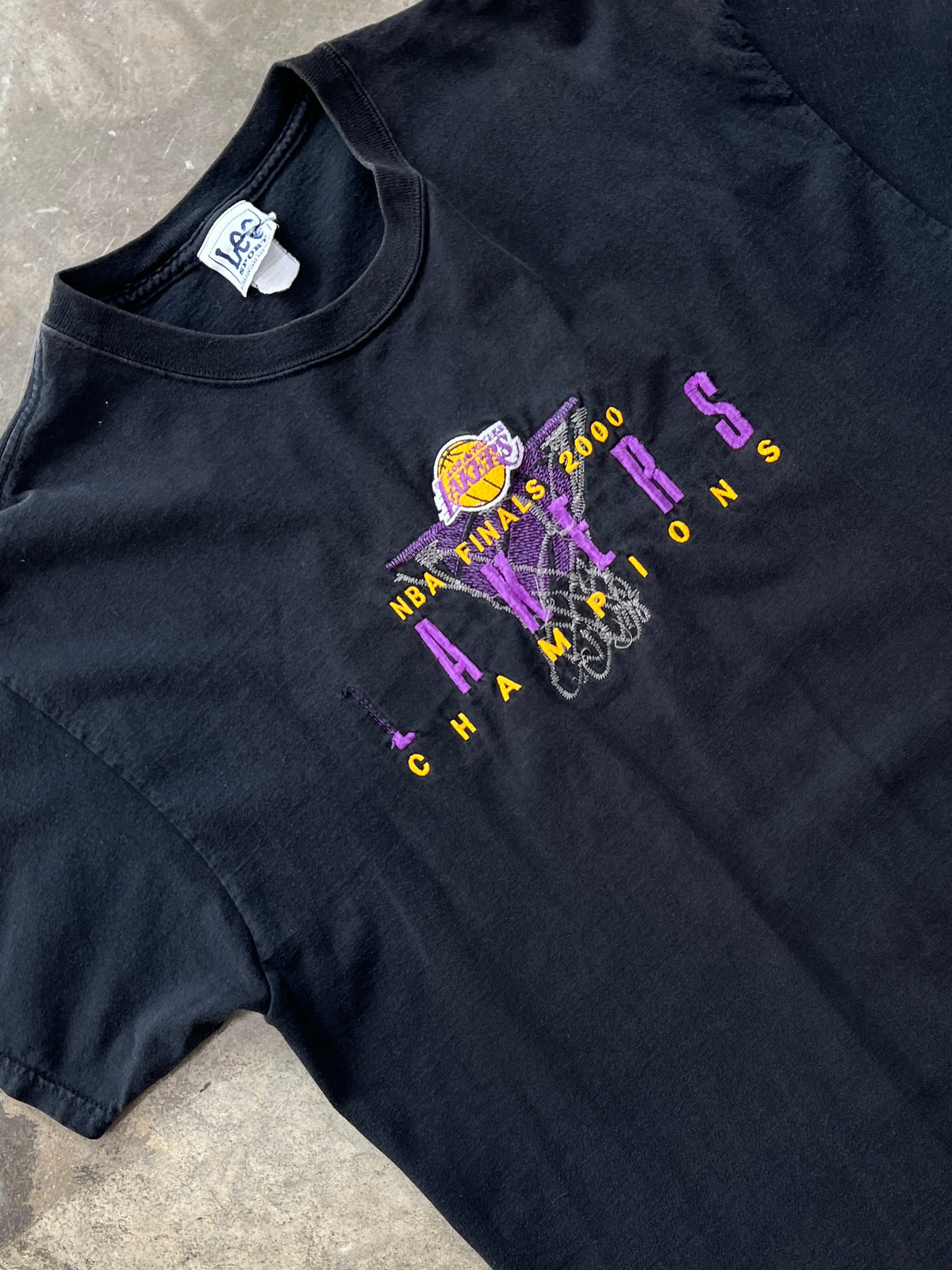 2000 Y2K NBA Finals Lakers Champions Lee Tee