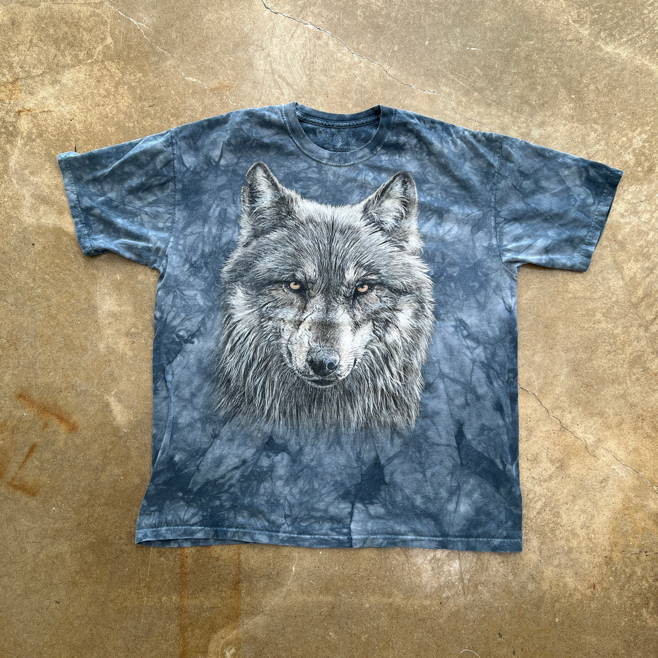 Dyed Wolf Front Graphic Nature Tee XL