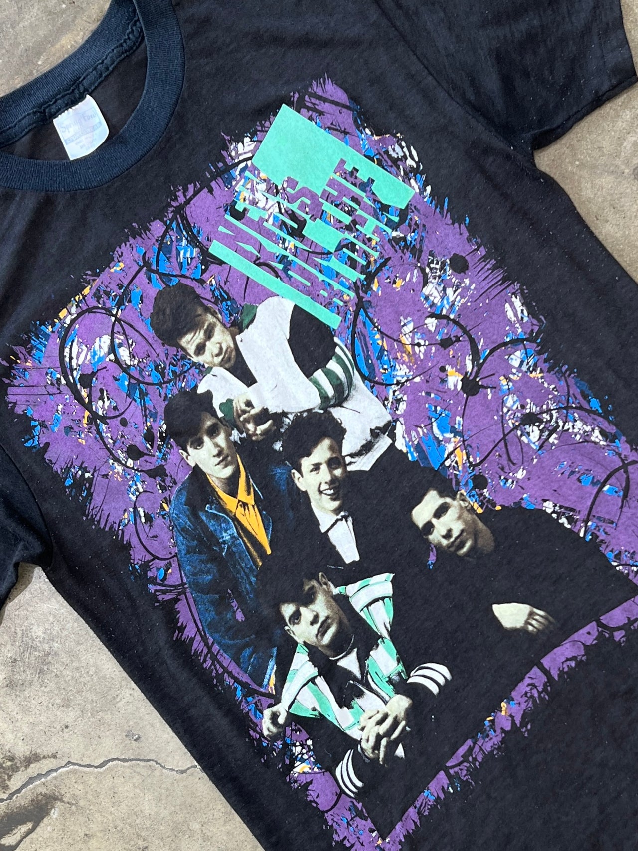 90 New Kids on the Block Single Stitch Spring Ford Band Tee