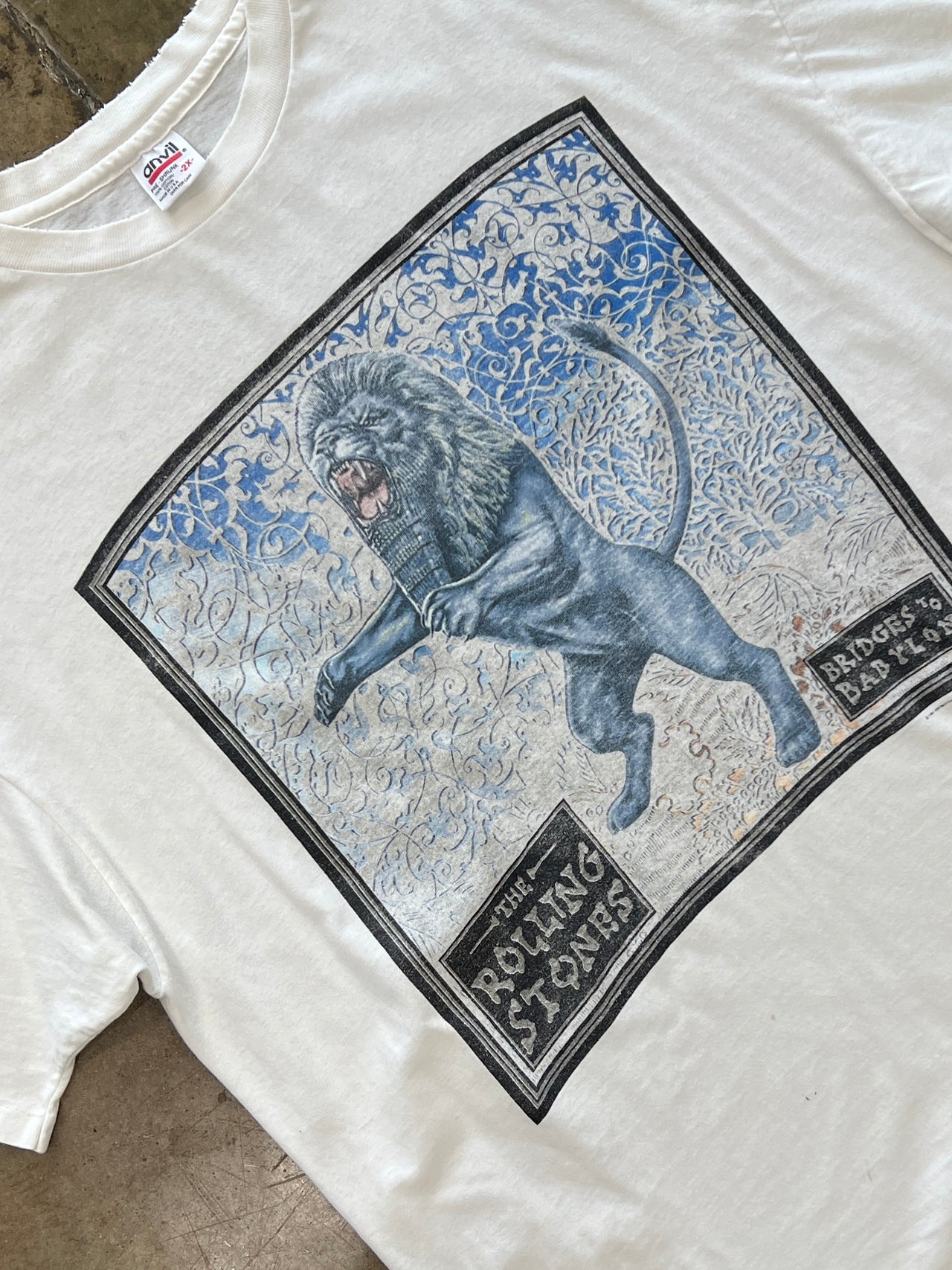 1998 The Rolling Stones Bridges to Babylon Anvil Tee