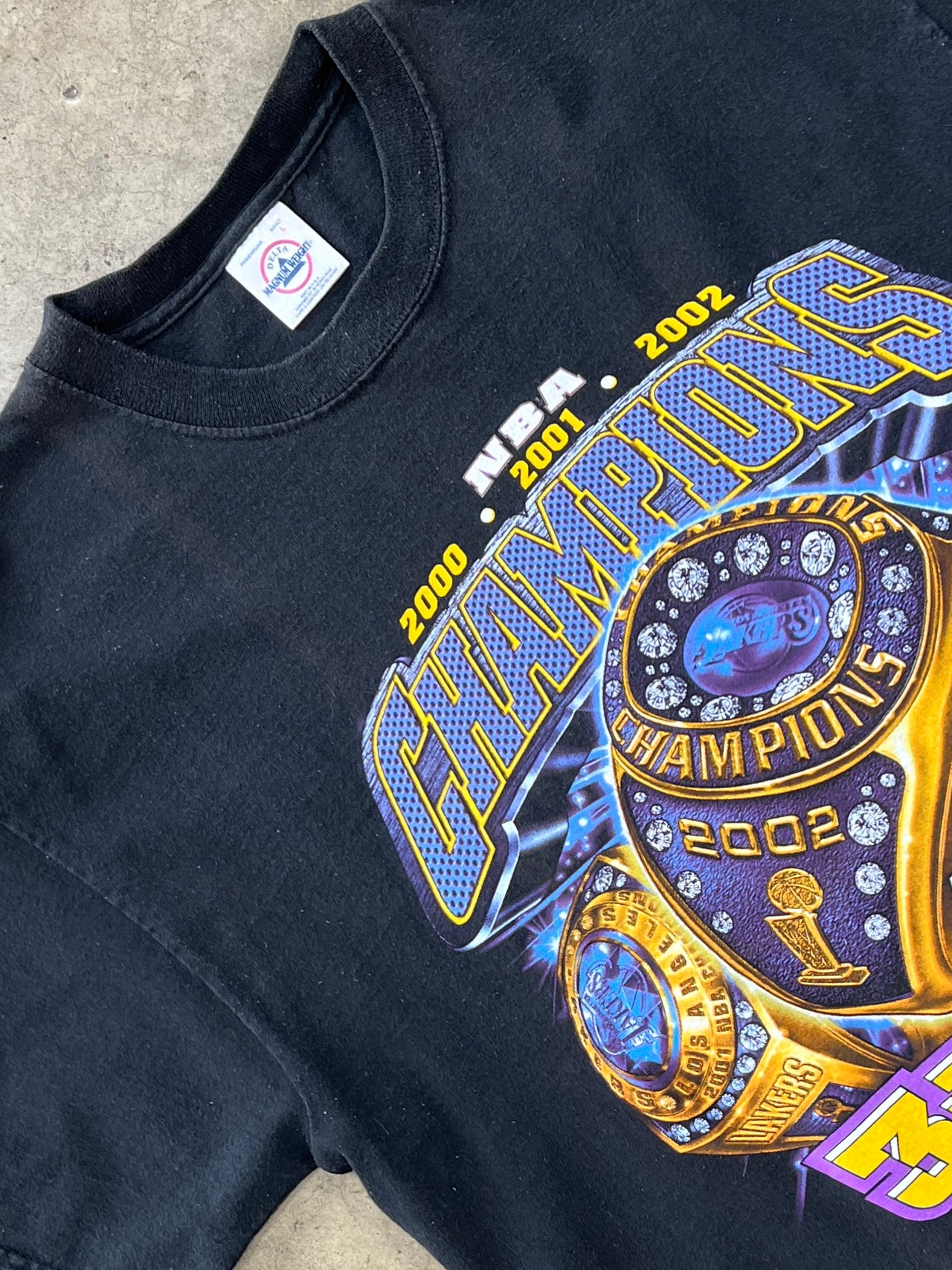 2002 NBA Lakers Champion 3 Peat Ring Tee