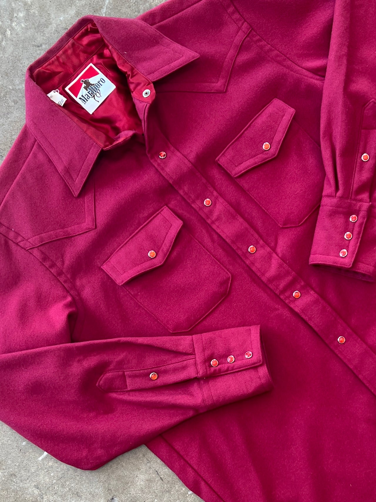 True Vintage 70s Marlboro Western Style Button Up