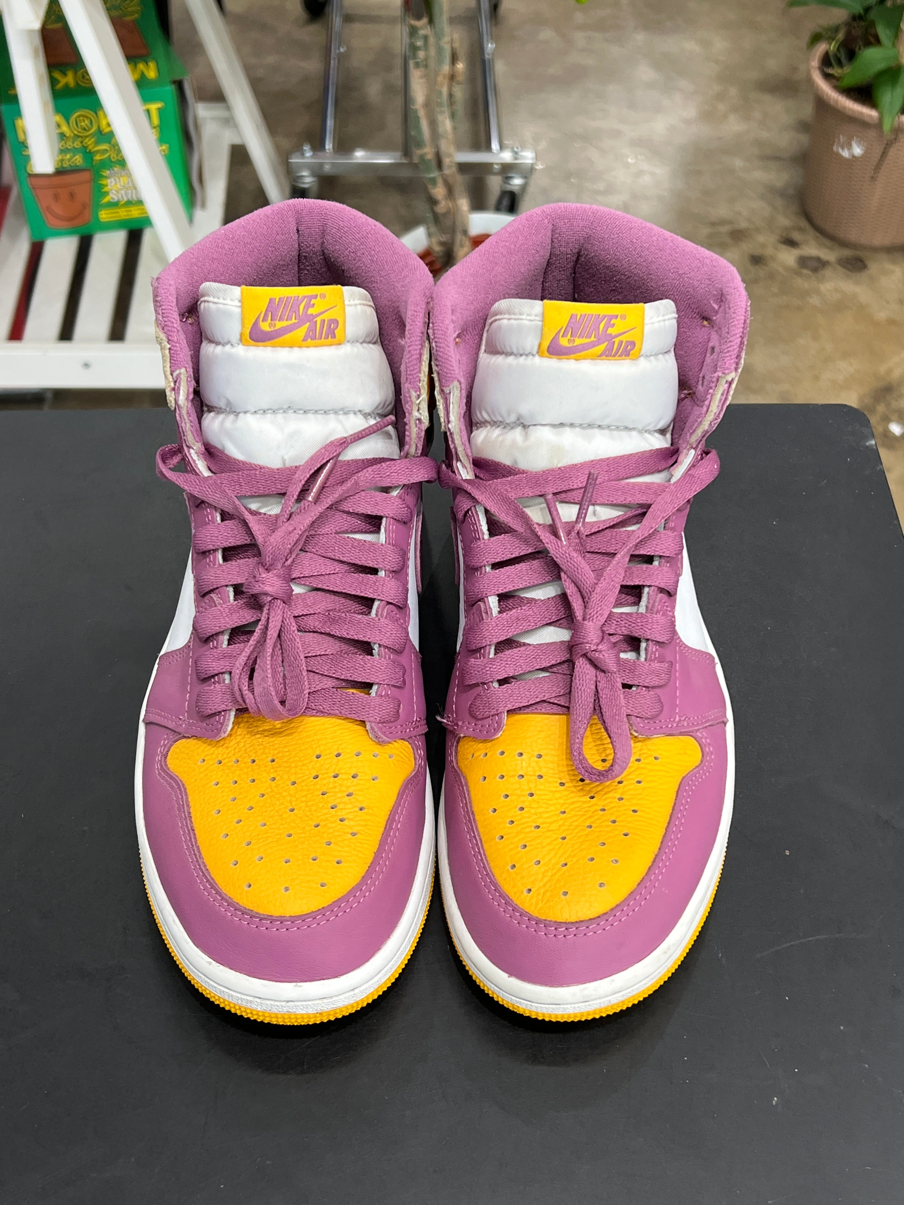 pink and purple air jordan 1