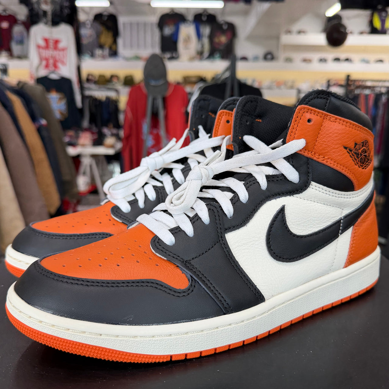 Air Jordan 1 Shattered Backboard (2025)