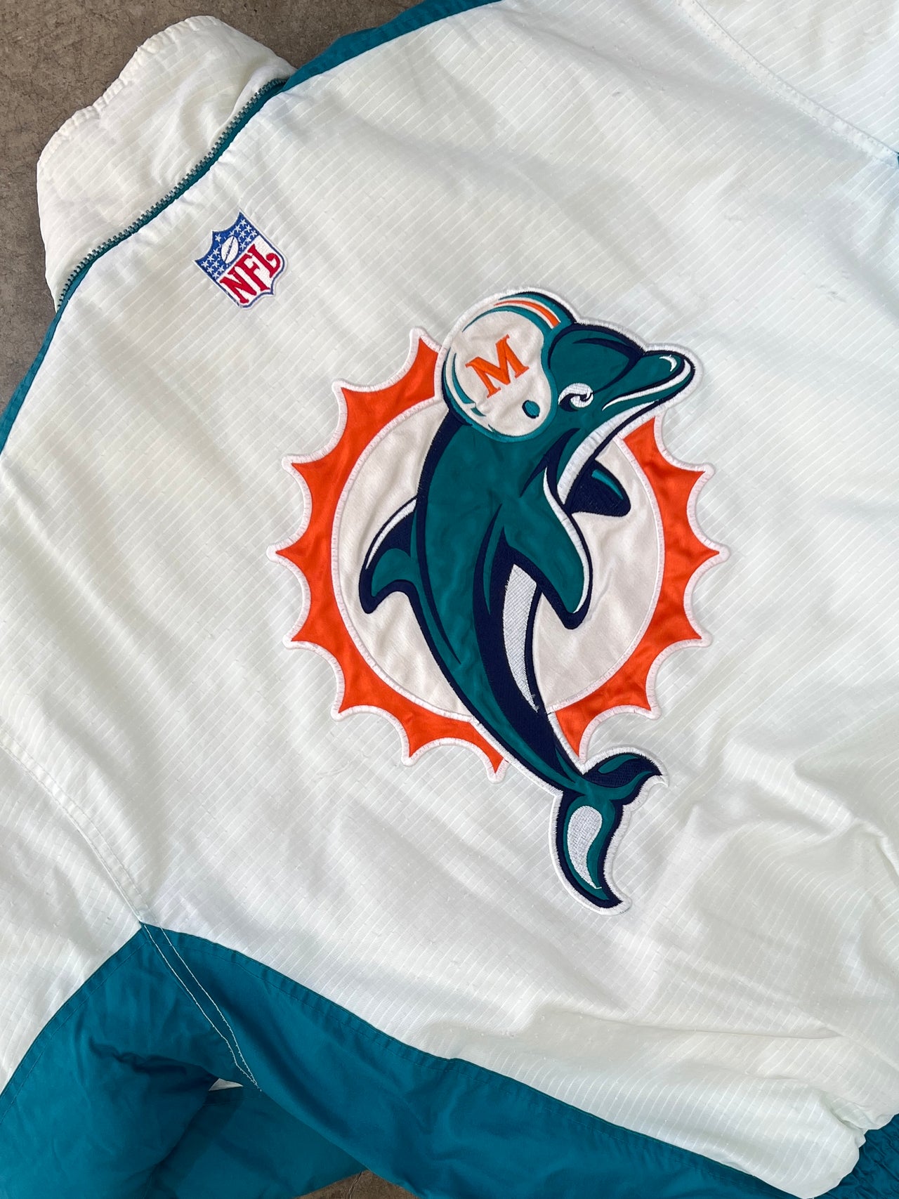 90s NFL Pro Line Miami Dolphins Logo Athletic Jacket