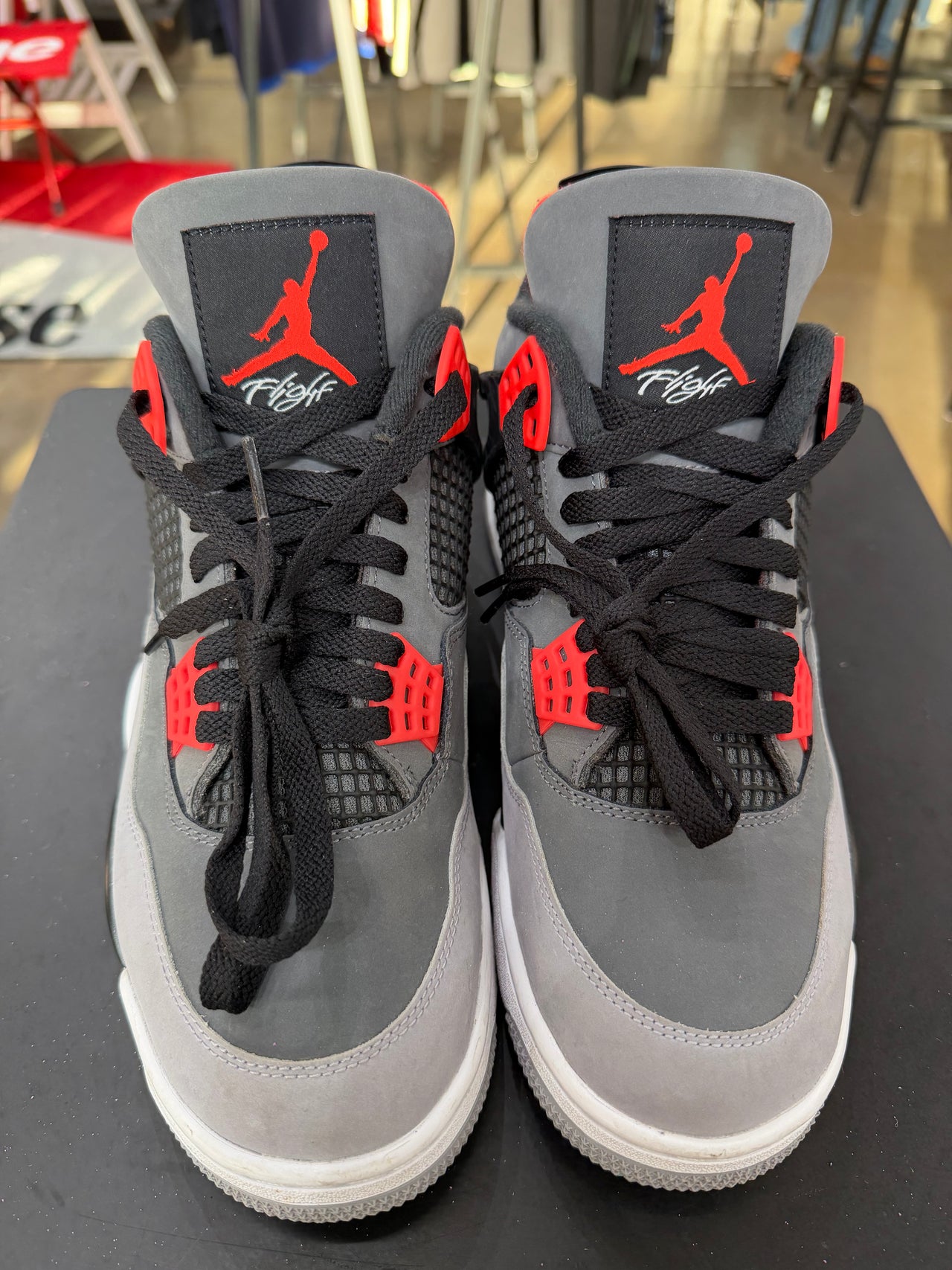 Air Jordan 4 Infrared (2022)