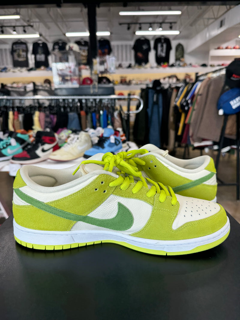 Nike SB Dunk Low Green Apple Sz. 13