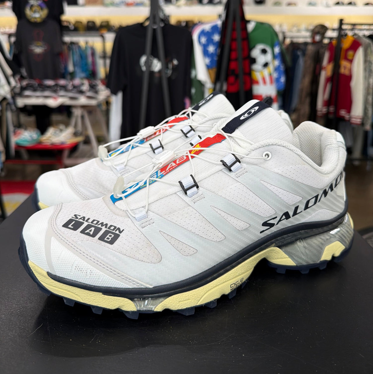 Salomon XT-4 OG White Lunar Rock Night Sky (2026)