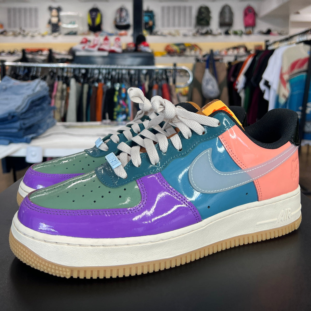 Nike Air Force 1 Undefeated Wild Berry