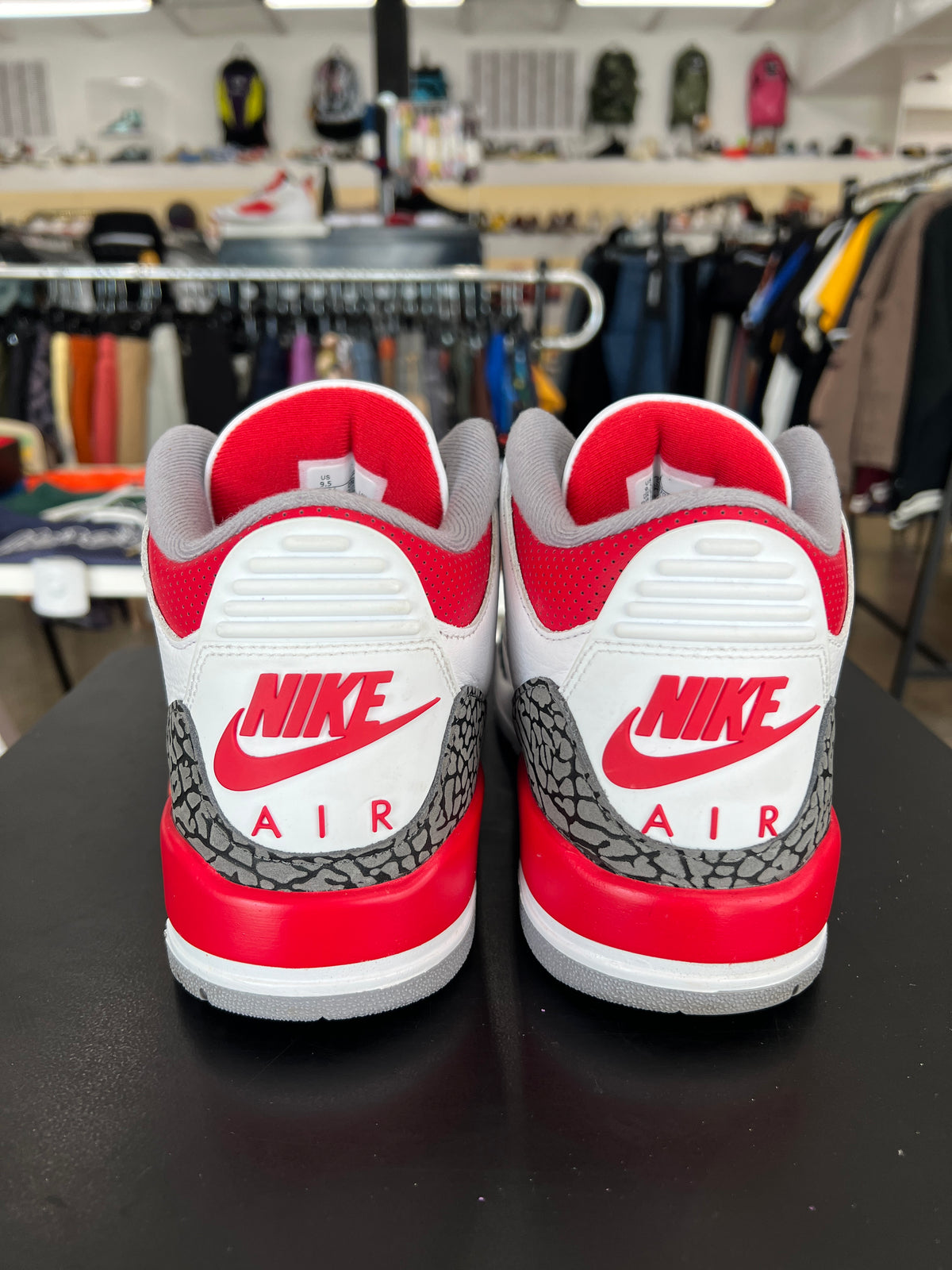 Air Jordan 3 Fire Red (2022)