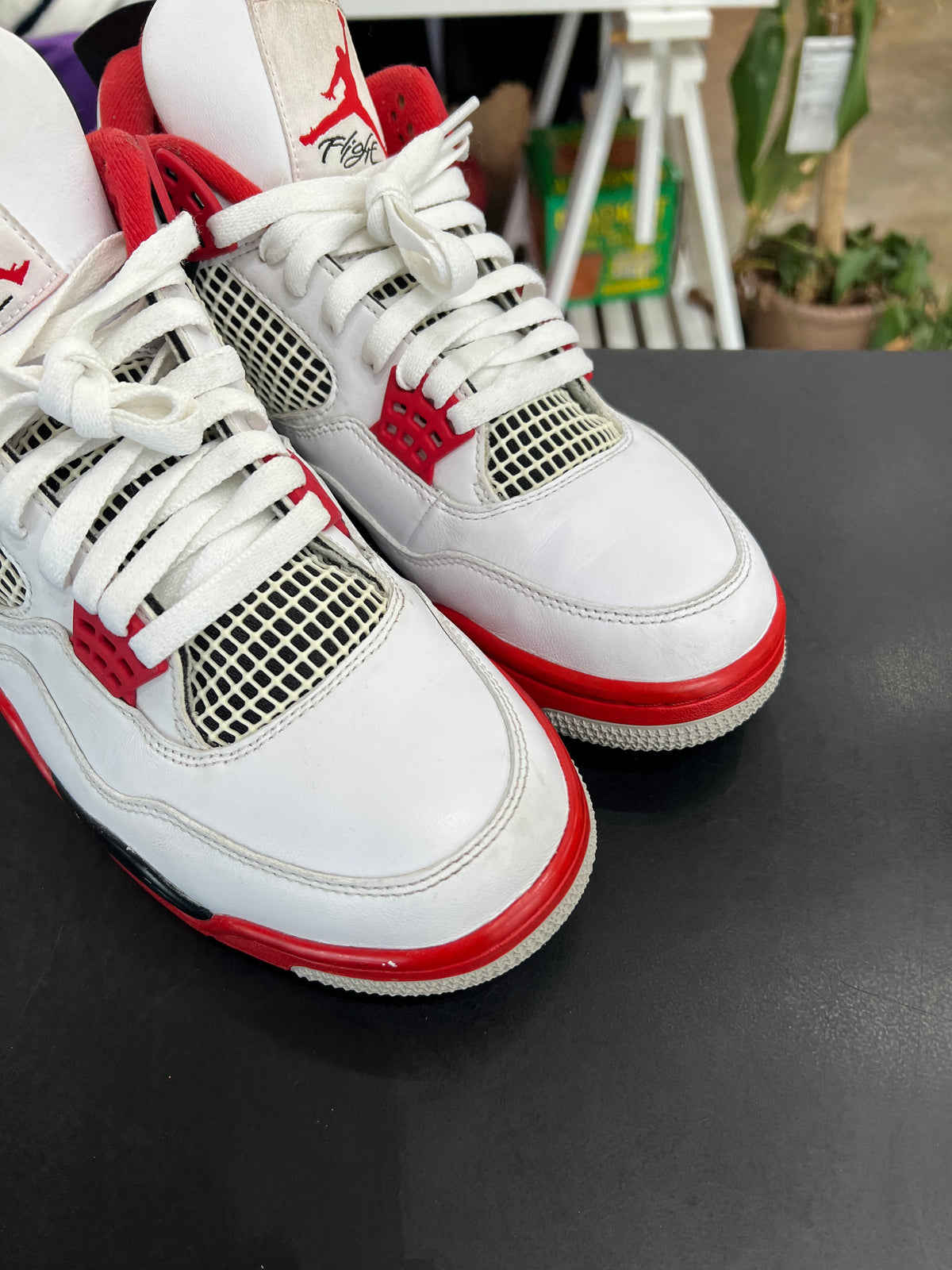 Air Jordan 4 Fire Red 10.5 (2020)