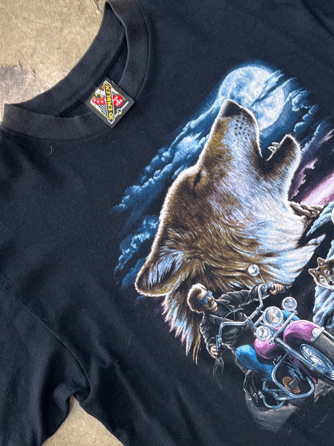 3D Emblem 90s Survivors Motorcycle Wolf Tee Single Stitch