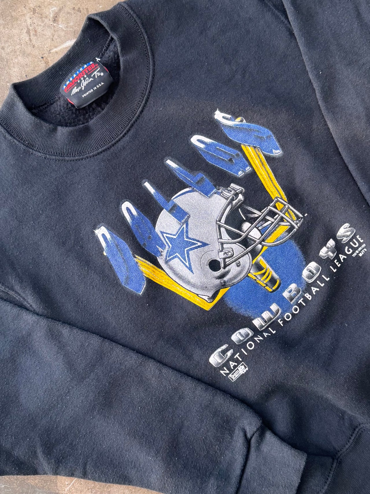 1993 NFL Dallas Cowboys Magic Johnson Helmet Crewneck YOUTH