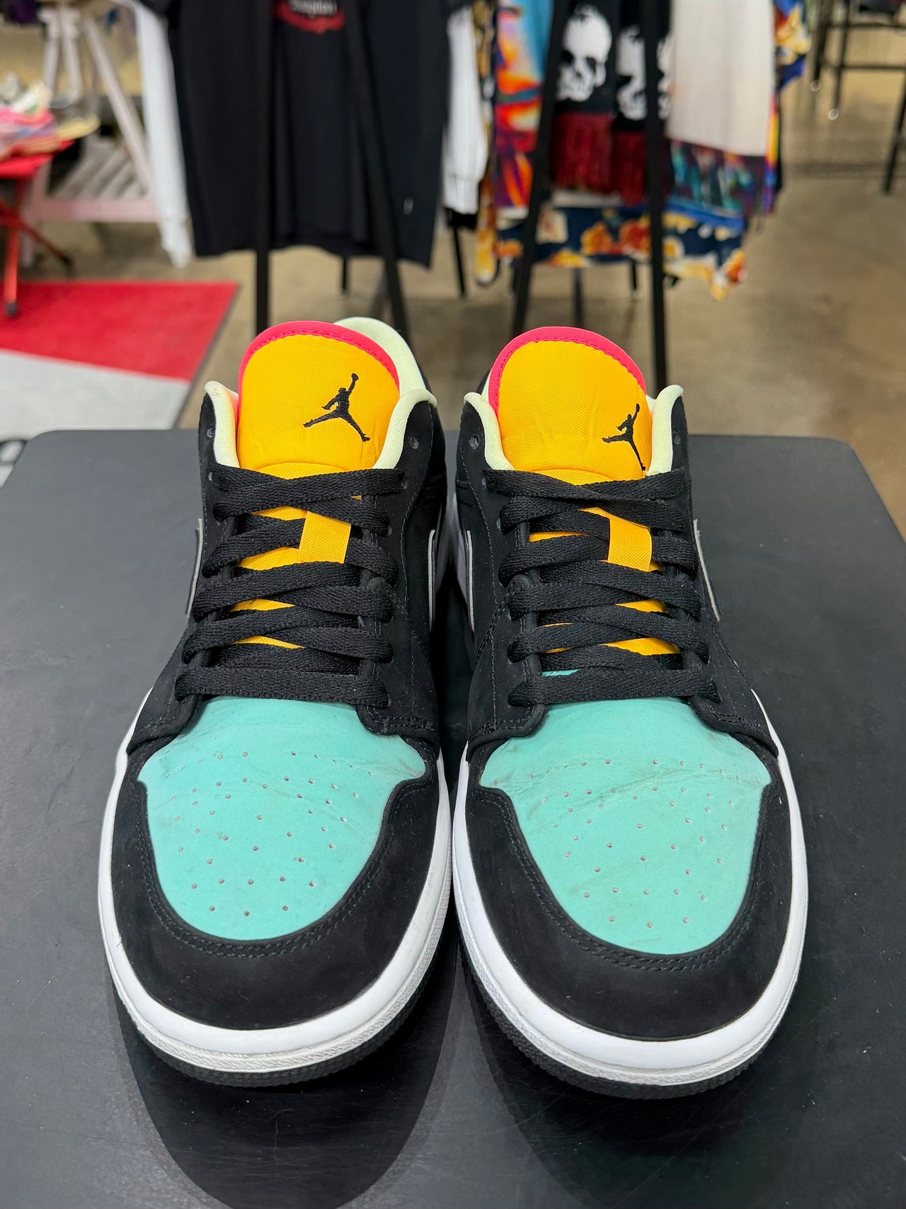 Jordan 1 Low Black Aurora Green Laser Orange (2020)