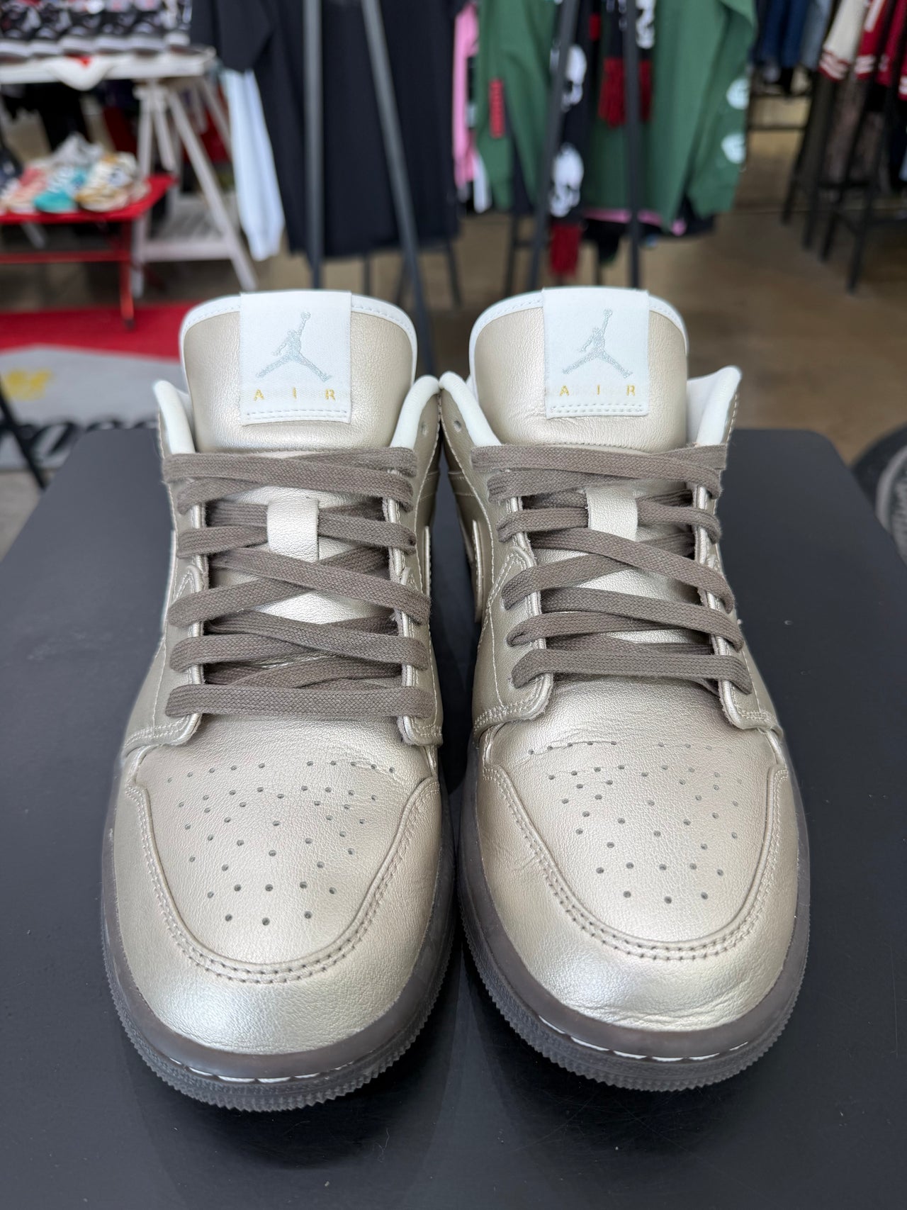 Jordan 1 Low Metallic Zinc (2024)