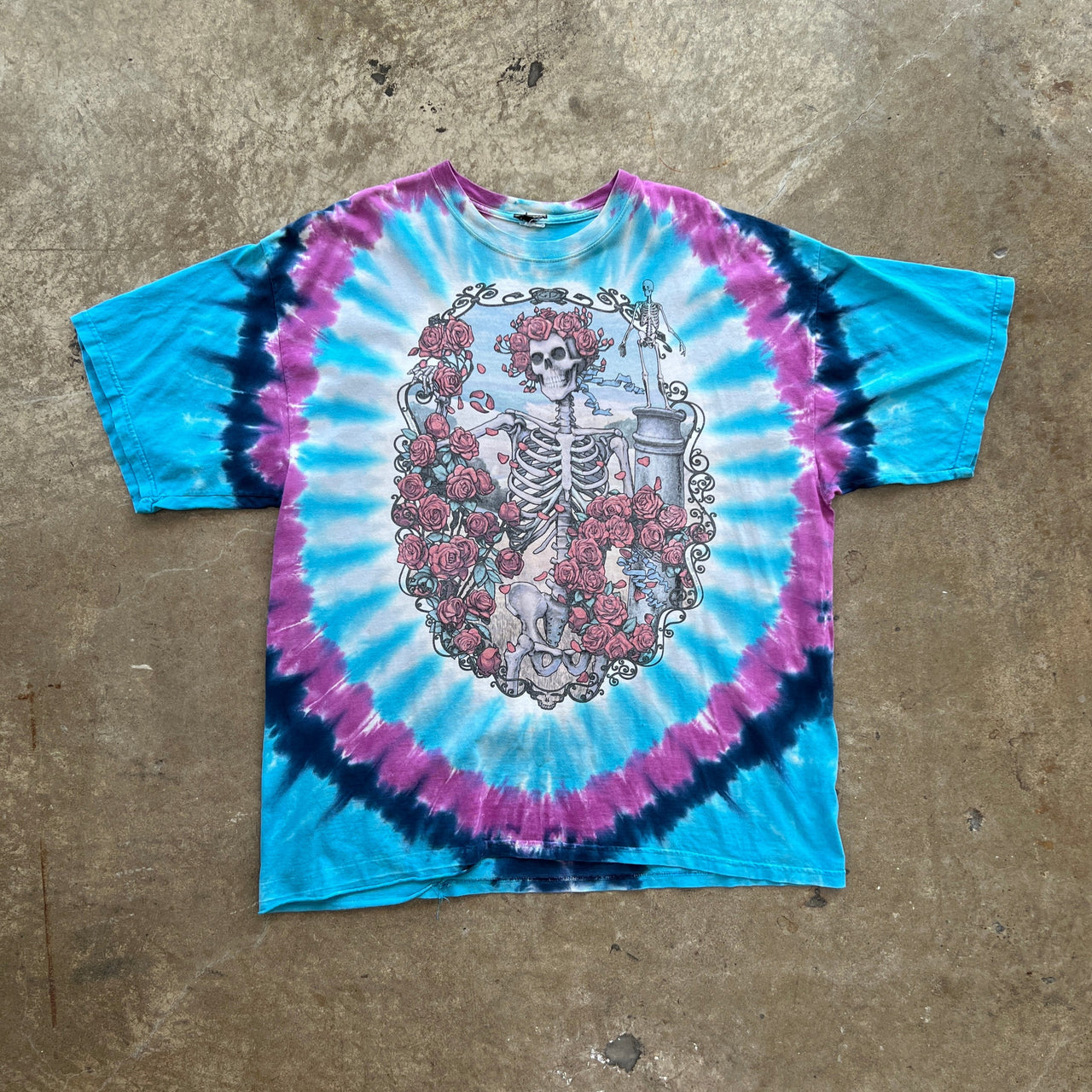 1995 Grateful Dead 30 Years Skeleton Rose TieDye Tee