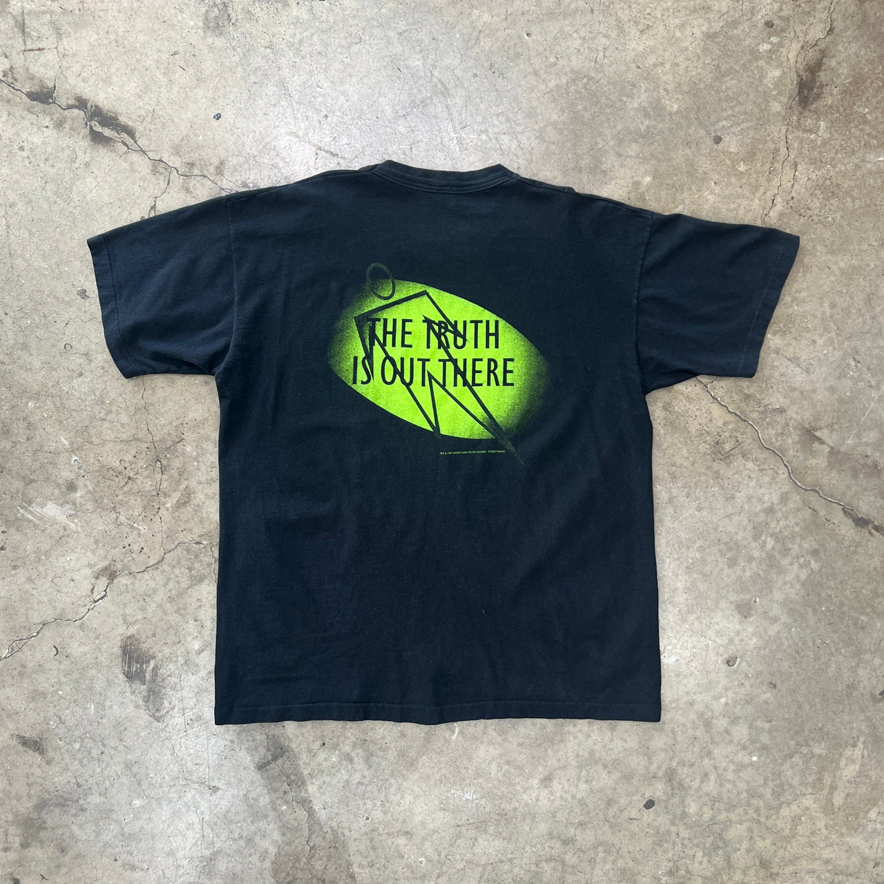 1994 The X Files Truth Is Out There Single Stitch Tee