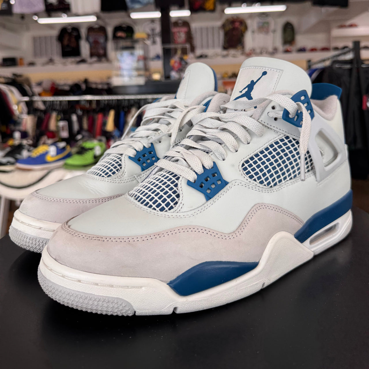 Air Jordan 4 Military Blue (2024)
