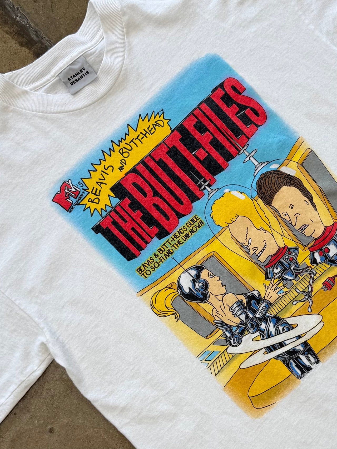 1997 MTV Beavis and Butthead Guide to Sci-fi and Unknown Tee