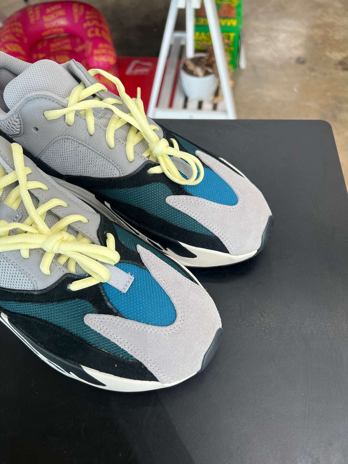 Yeezy 700 Waverunner