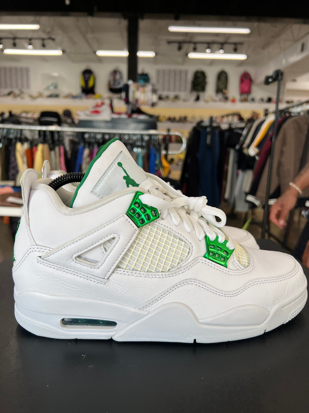 Air Jordan 4 Metallic Green (2020)