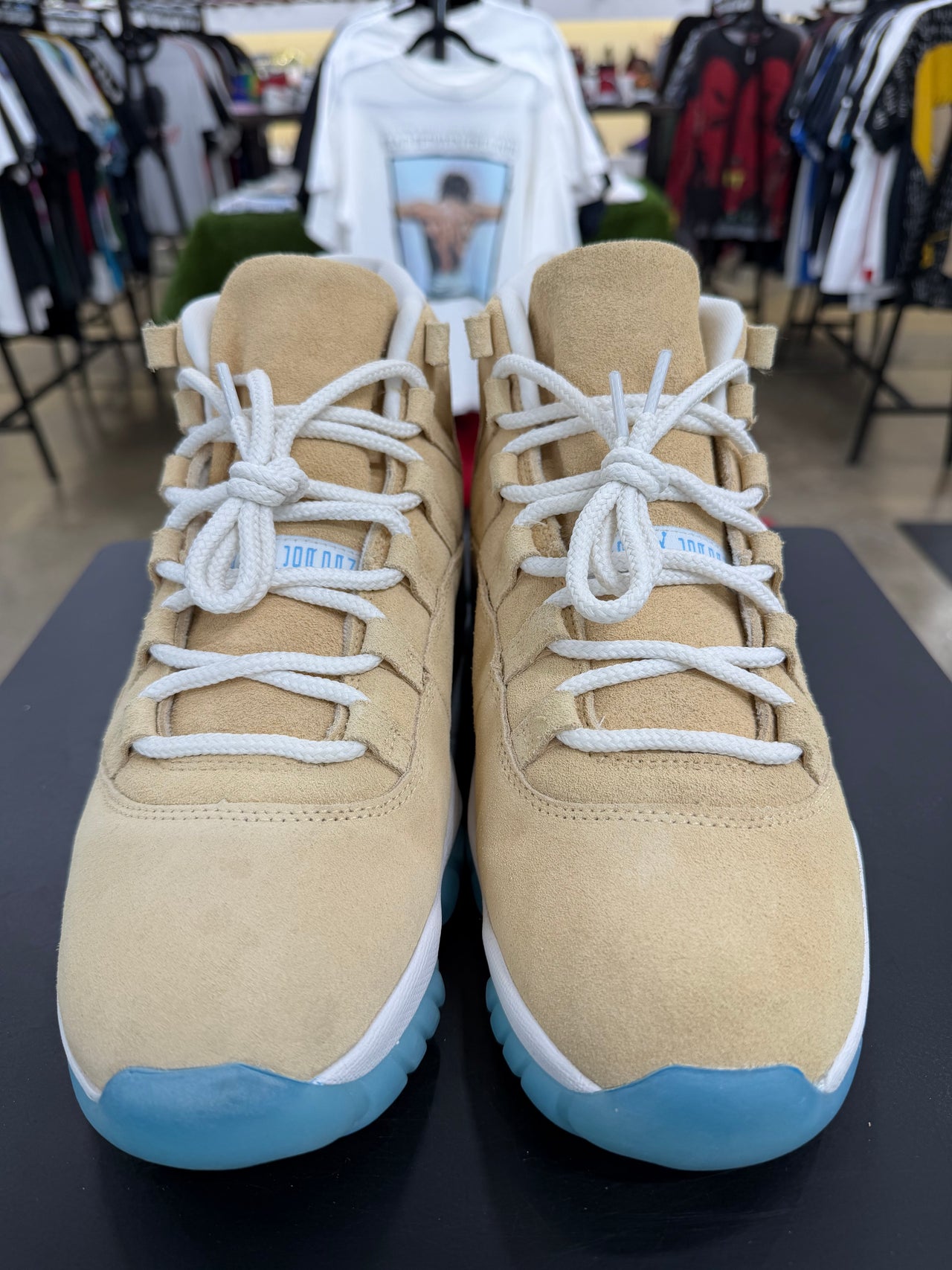 Air Jordan 11 H-Town (2025)