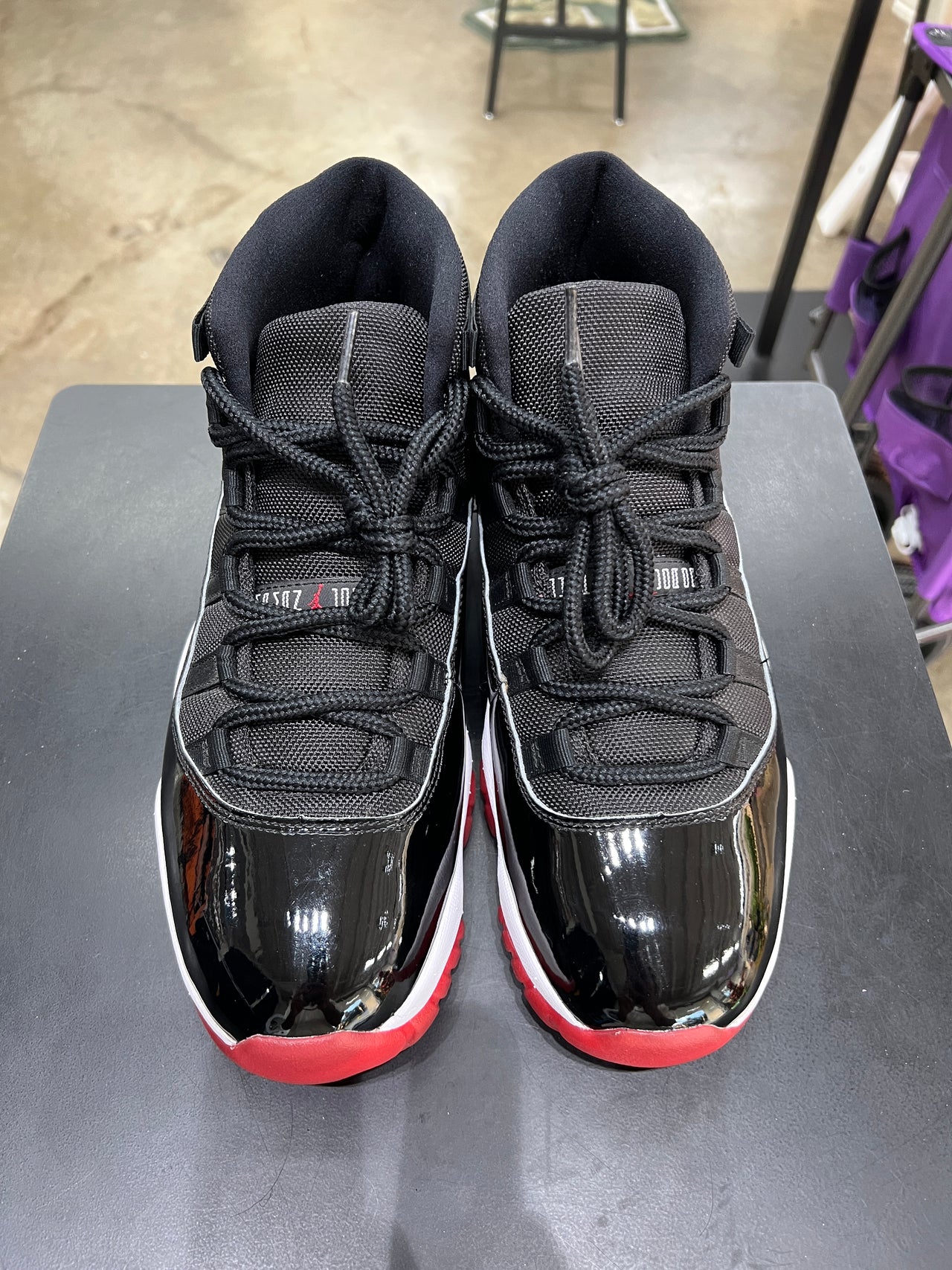 Air Jordan 11 Bred (2019)