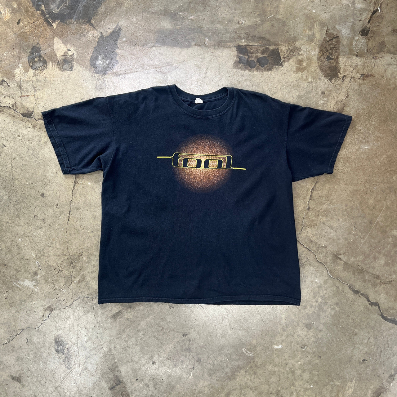 Tool Initiatic Skull Fetus Anvil Tee