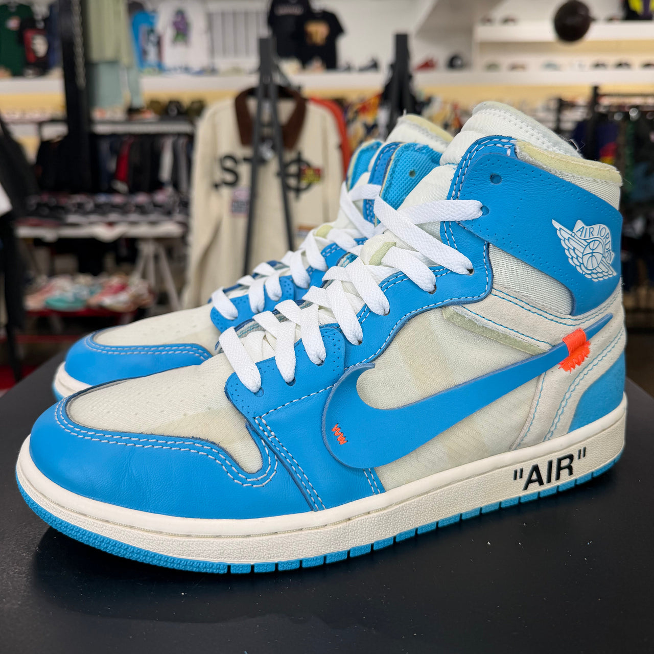 Air Jordan 1 Off-White University Blue (2018)