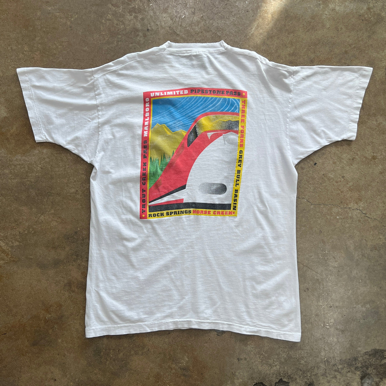 Marlboro Unlimited Pocket Rock Spring Horse Creek Single Stitch Tee