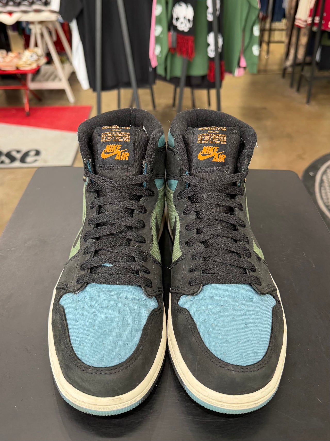 Jordan 1 Gore-Tex Black Olive (2023)