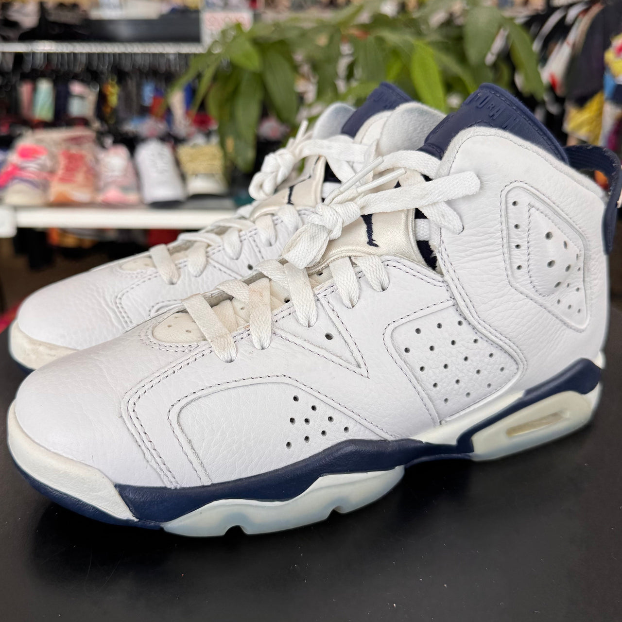 Air Jordan 6 Midnight Navy (2022)