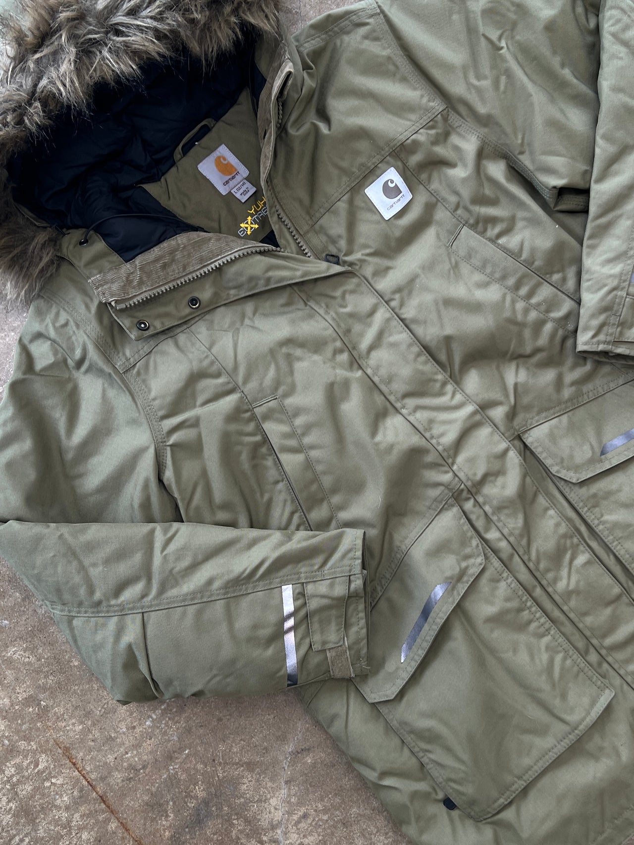 Carhartt Yukon Extremes Parka Large