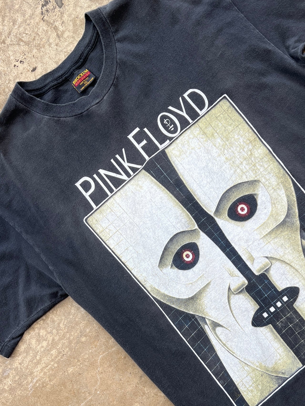 1994 Pink Floyd The Division Bell Tee