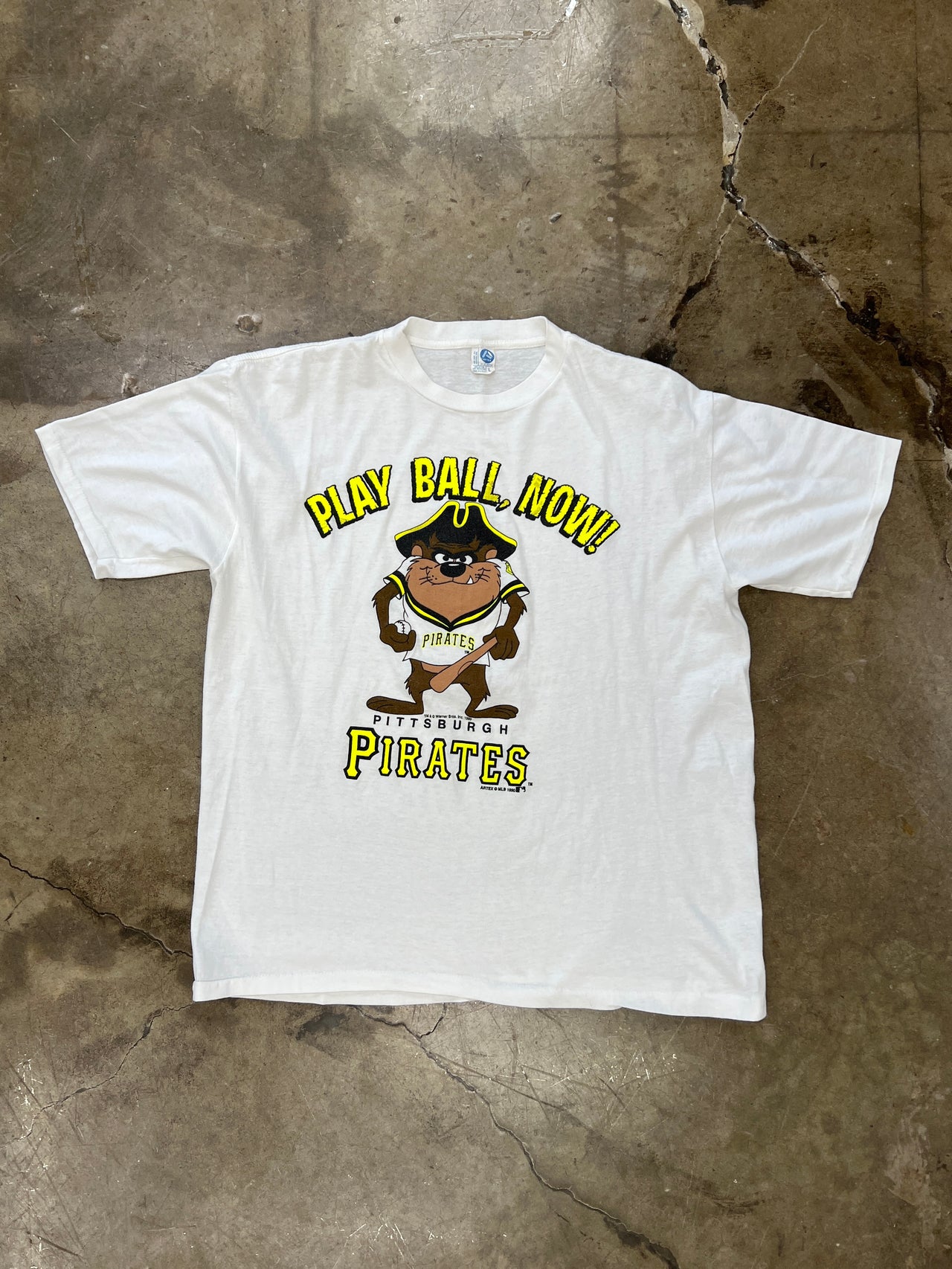 1990 Looney Tunes Taz x MLB Pirates Play Ball Tee