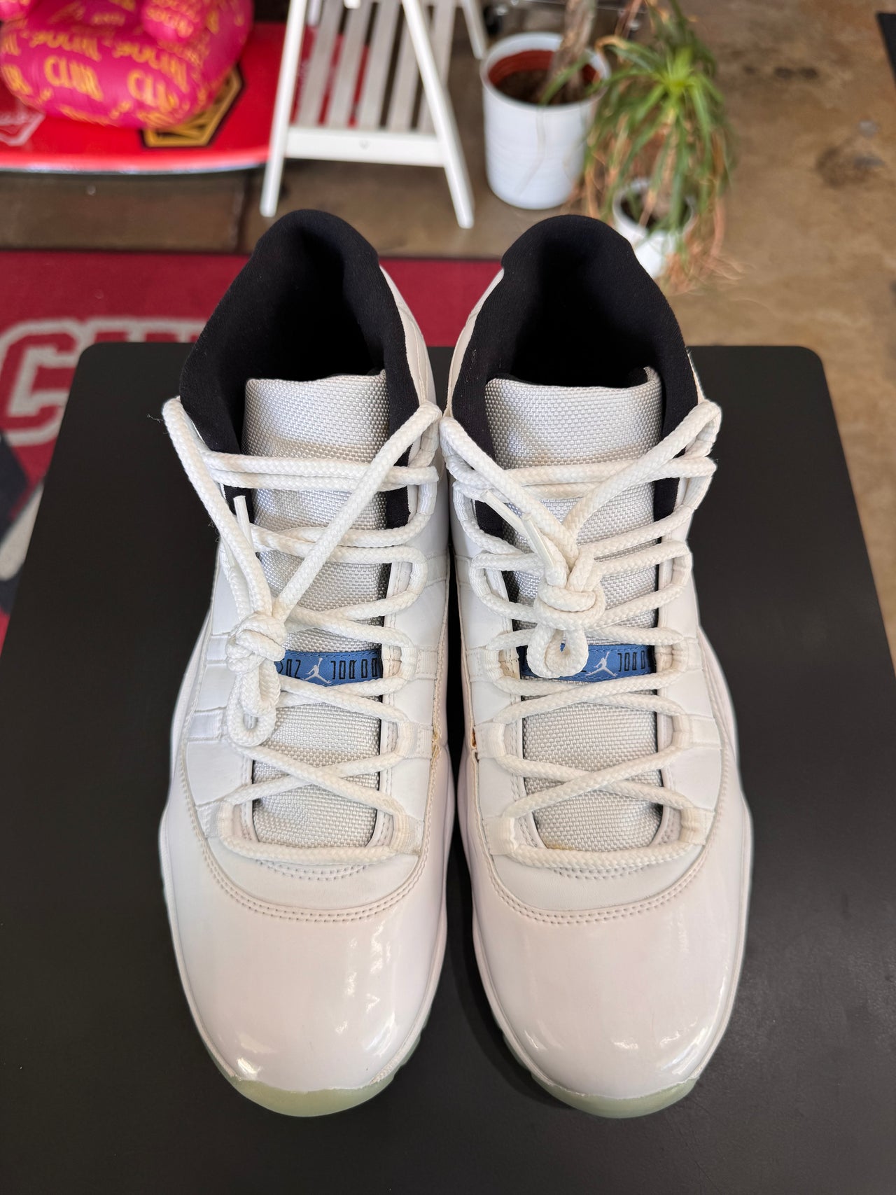 Air Jordan 11 Legend Blue (2014)