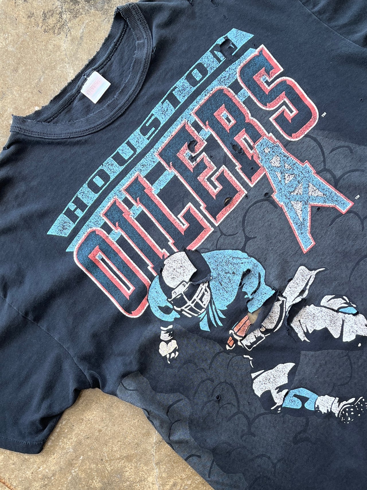 AOP 80s NFL Houston Oilers Thrashed Single Stitch Tee