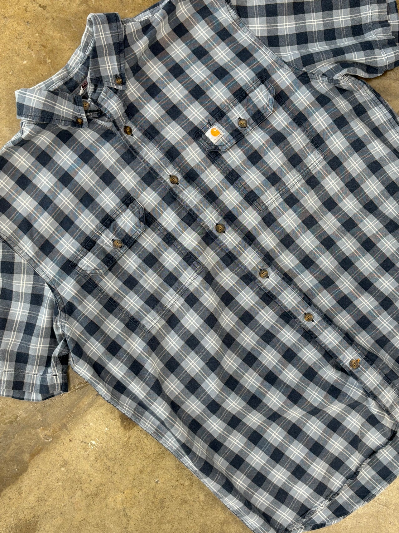 Carhartt Relaxed Fit Double Pocket Button-Up