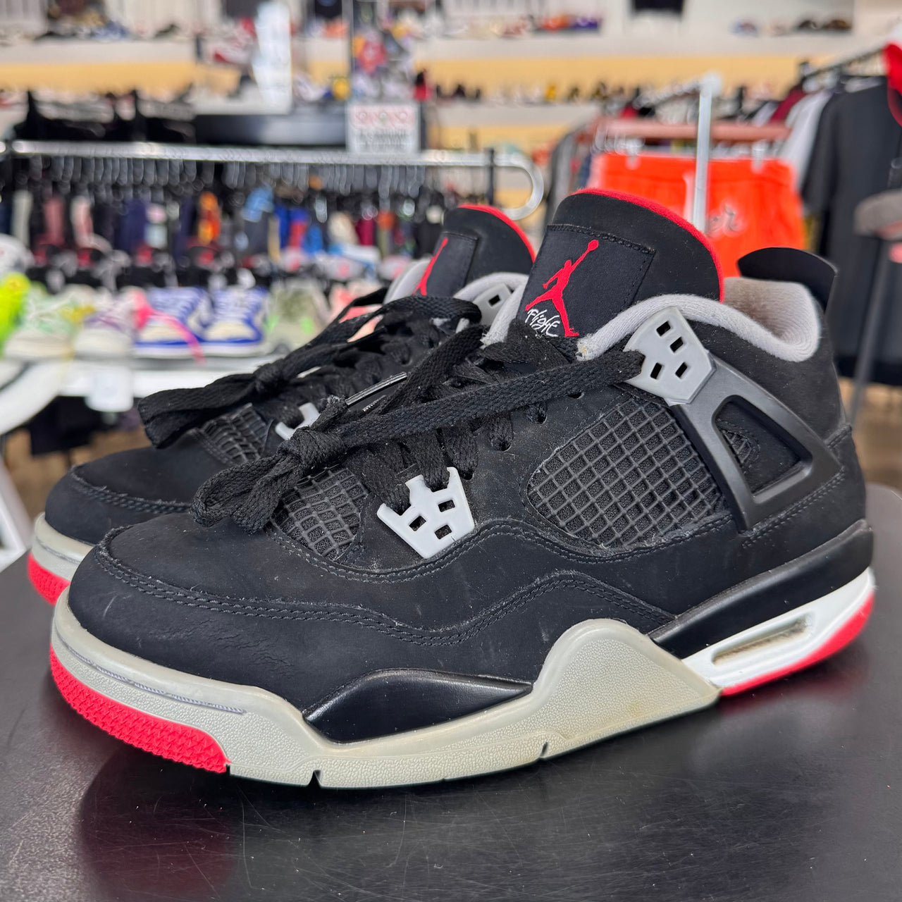 Air Jordan 4 Bred (2019)
