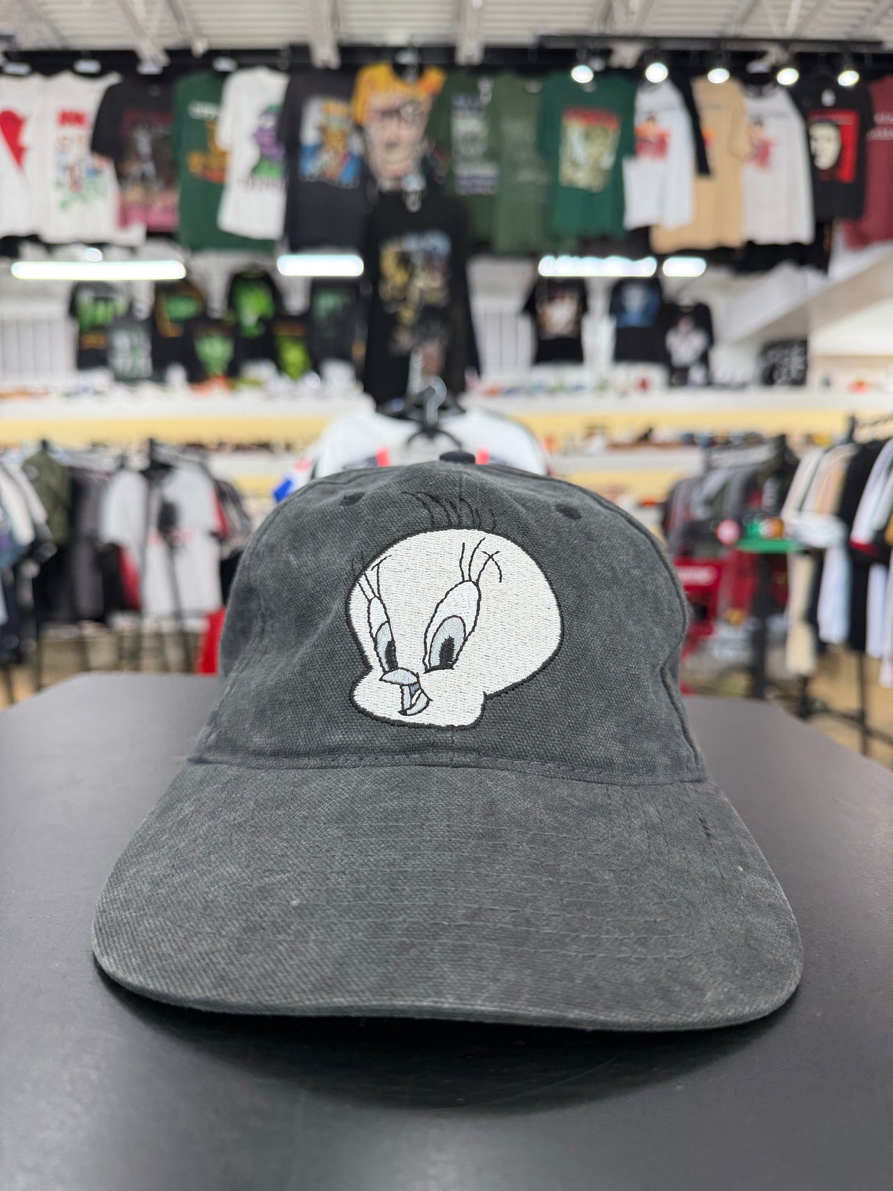 1997 Looney Tunes Tweety Bird Snapback Hat