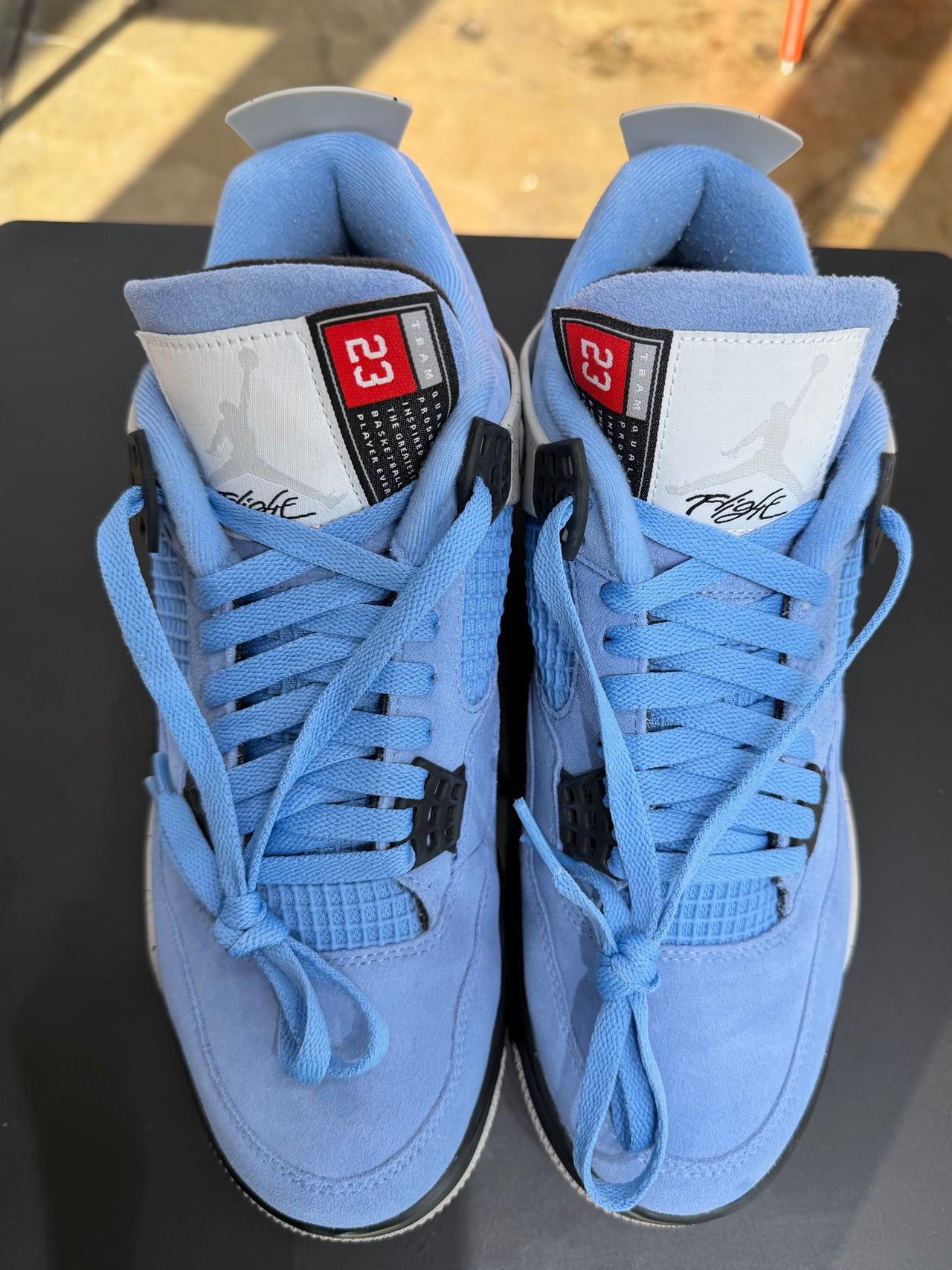 Air Jordan 4 University Blue (2021)